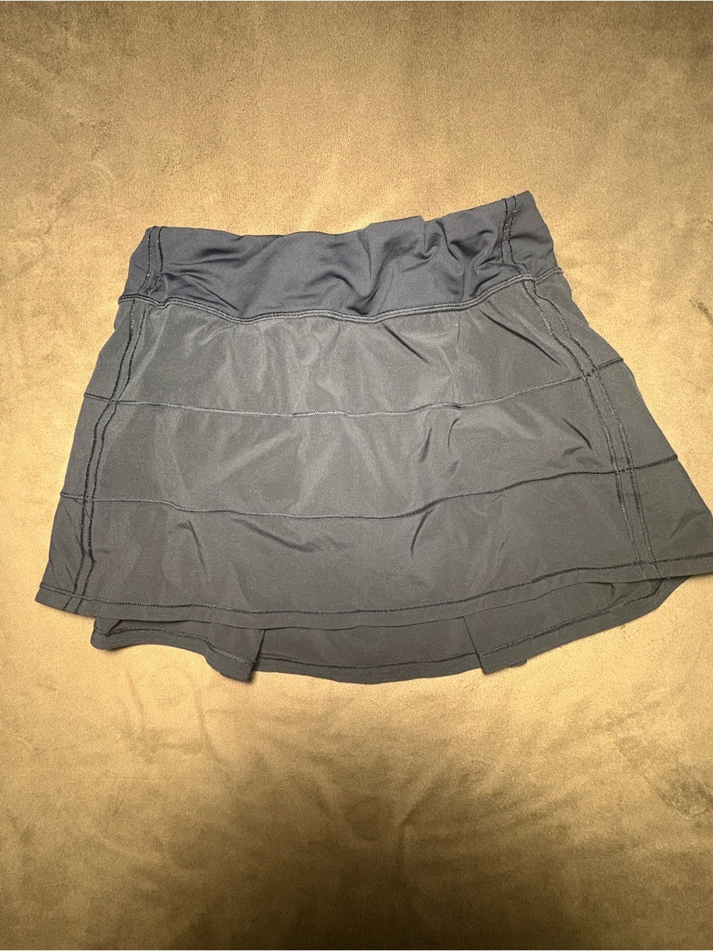 Lululemon Black Skort / Tennis Skirt with Built-In Shorts – Size 6 Tall